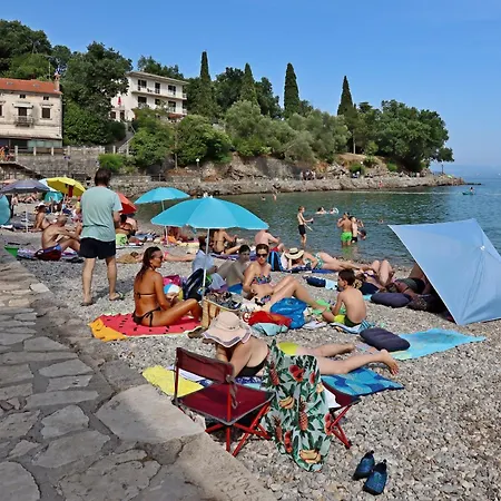 Apartment With Swimming Pool Dobrec, Opatija - 24114 Lovran